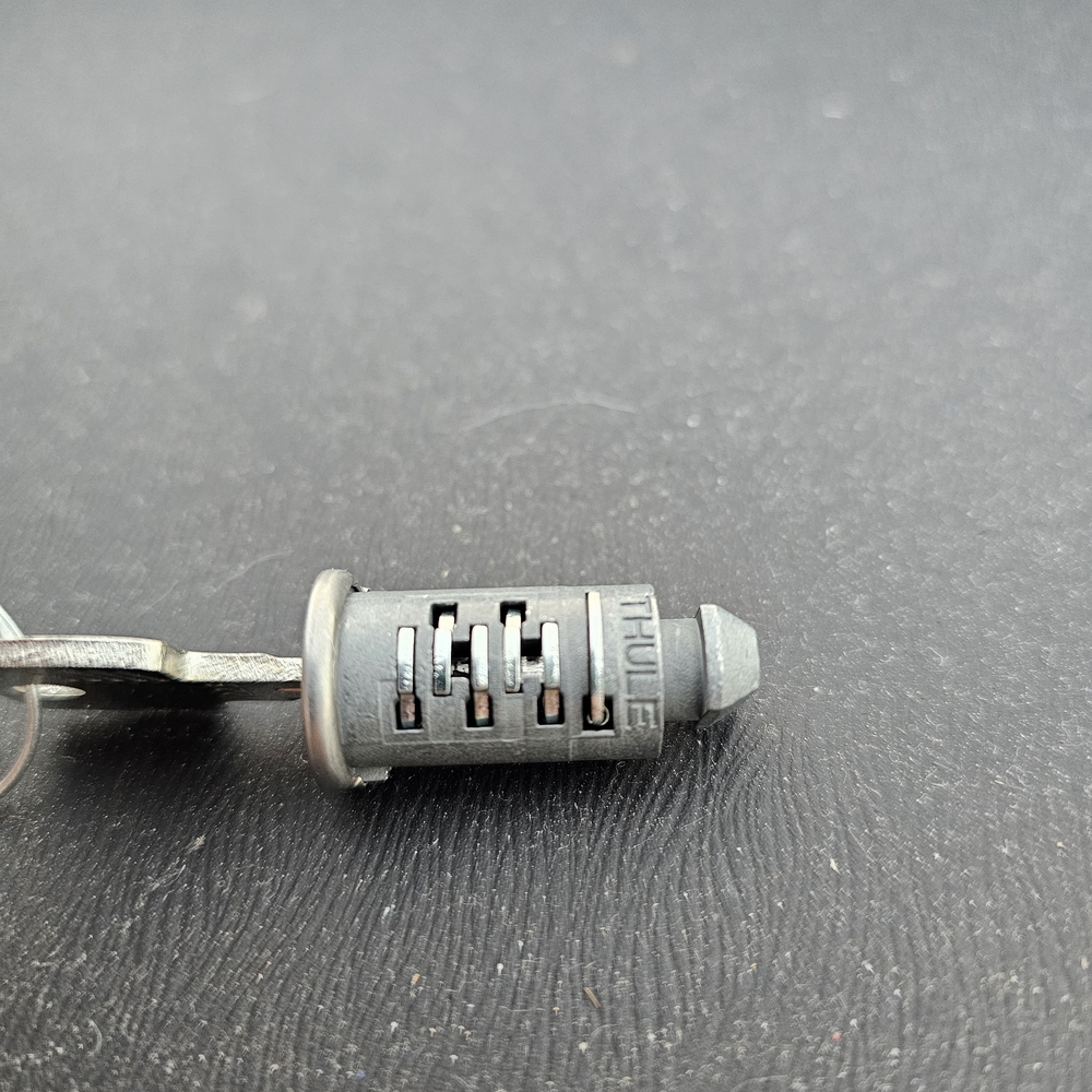 Thule Gray Lock Cylinder Core